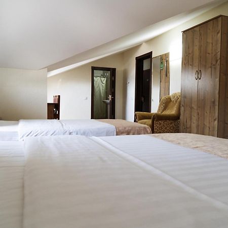 Tourist Inn Hotel Ташкент Екстер'єр фото
