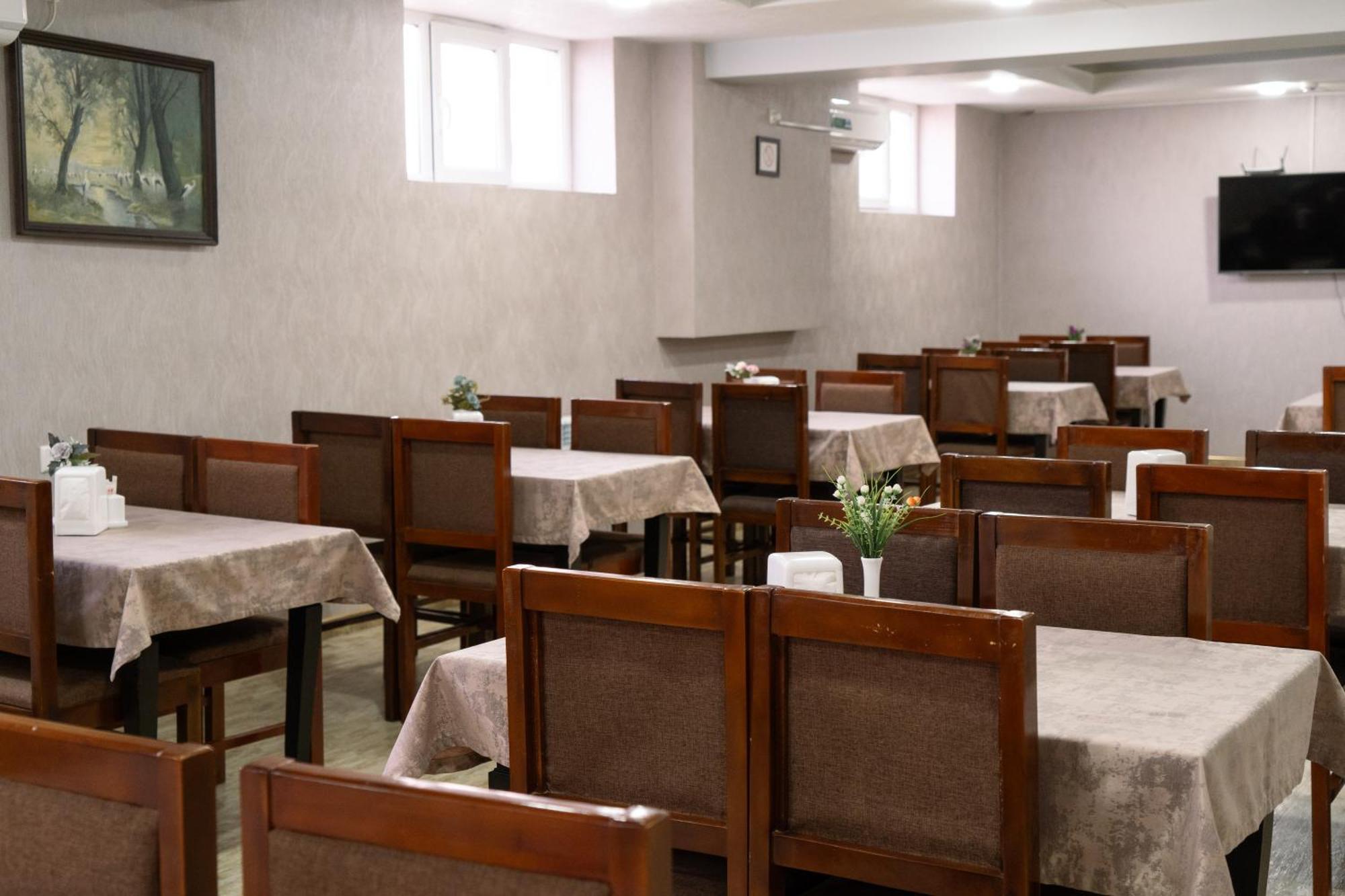 Tourist Inn Hotel Ташкент Екстер'єр фото