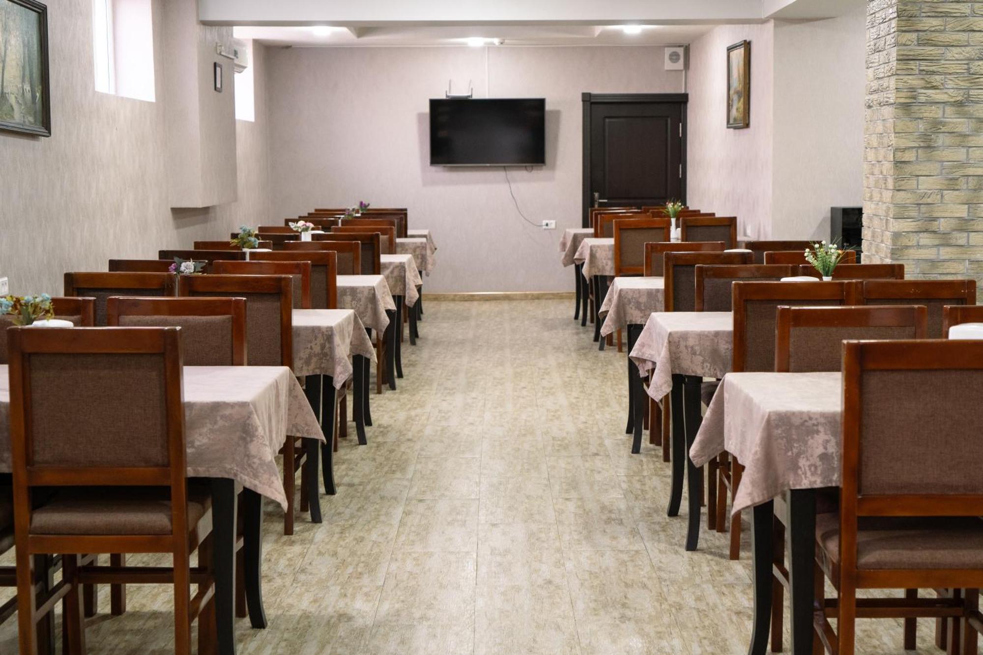 Tourist Inn Hotel Ташкент Екстер'єр фото