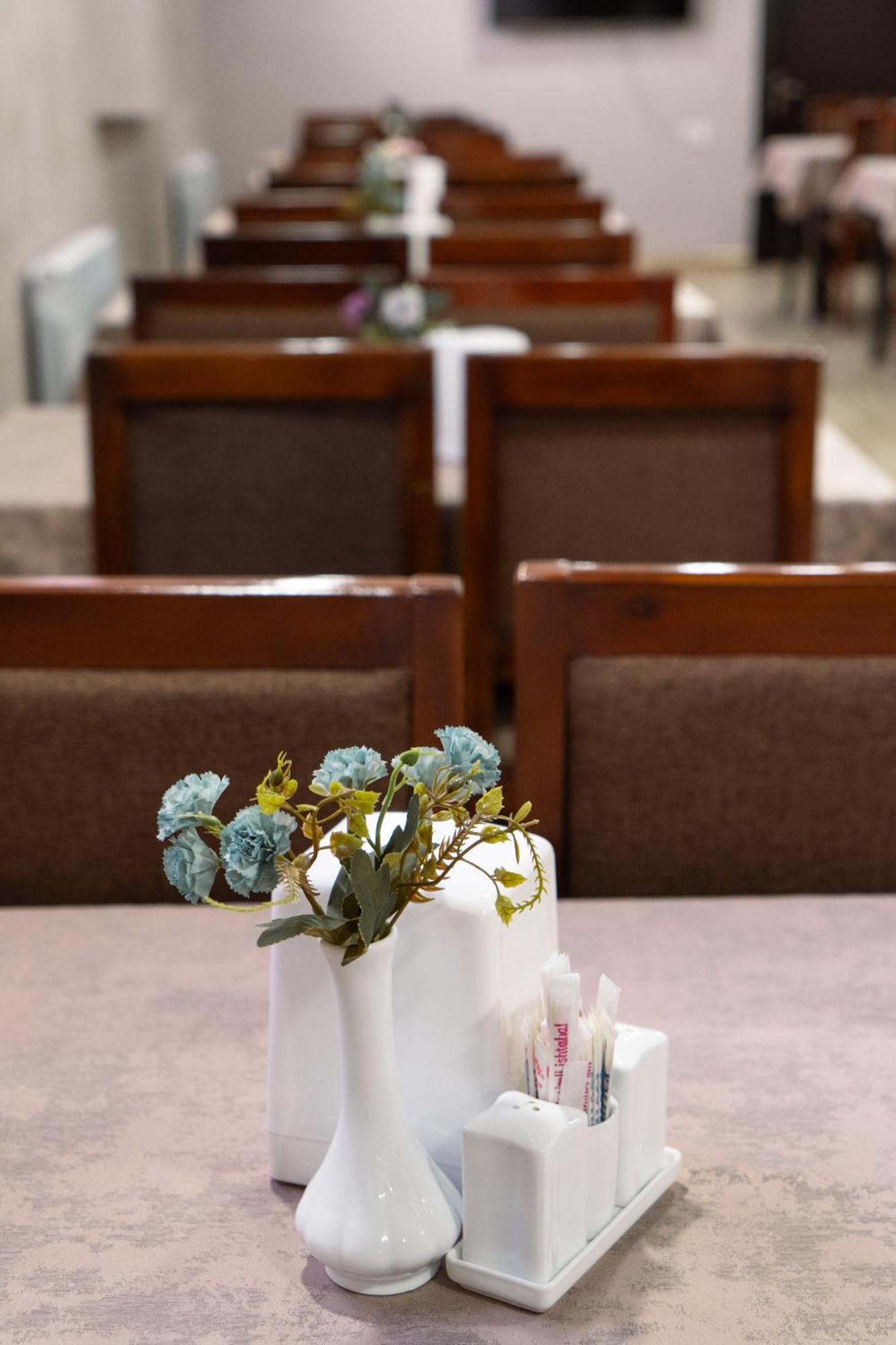 Tourist Inn Hotel Ташкент Екстер'єр фото